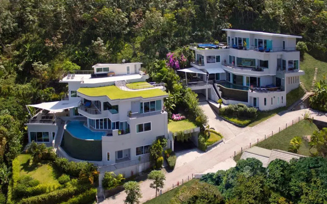 Отель Villa Namaste - an elite haven вид на фасад