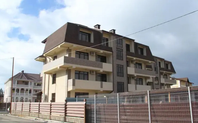 Апартаменты Apartment Tri Kita Сочи вид на фасад