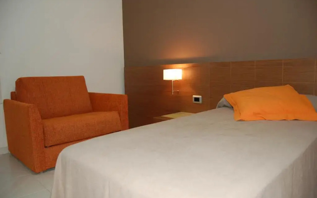 Hotel Diego комната для гостей