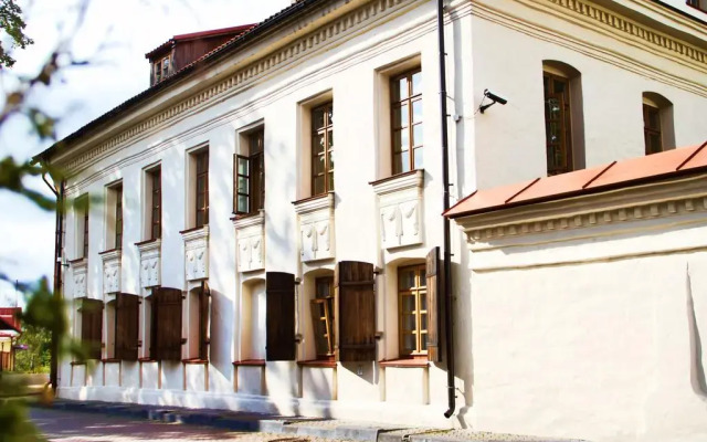 Гостиница Old Estate Hotel and SPA в Пскове 8 отзывов об отеле, цены и фото номеров - забронировать гостиницу Old Estate Hotel and SPA онлайн Псков вид на фасад
