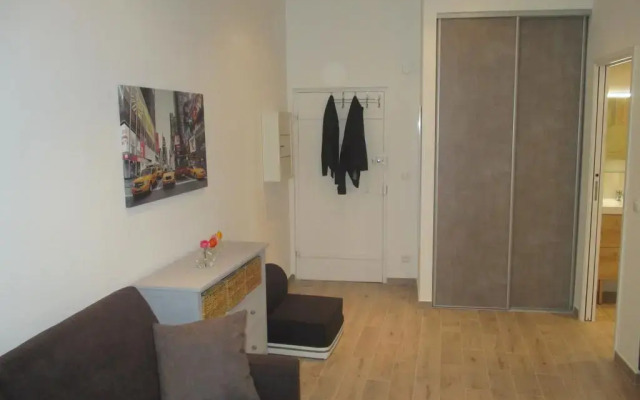 Отель Nice Studio Old Town Sea Side Франция, Ницца - отзывы, цены и фото номеров - забронировать отель Nice Studio Old Town Sea Side онлайн комната для гостей