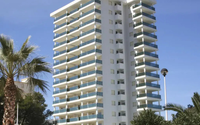 Отель Apartamentos Larimar вид на фасад