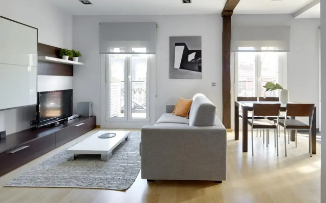 Отель La Terraza Apartment by FeelFree Rentals Испания, Сан-Себастьян - отзывы, цены и фото номеров - забронировать отель La Terraza Apartment by FeelFree Rentals онлайн комната для гостей