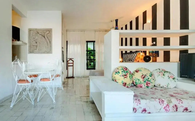 Отель Apartamentos Tortugas Мексика, Плая-дель-Кармен - отзывы, цены и фото номеров - забронировать отель Apartamentos Tortugas онлайн комната для гостей