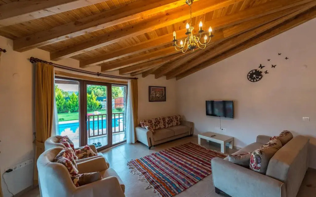 Villa Su Турция, Кесилер - отзывы, цены и фото номеров - забронировать отель Villa Su онлайн комната для гостей