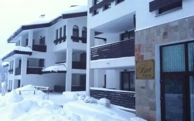 Hotel Ela (Paisii Hilendarski) вид на фасад