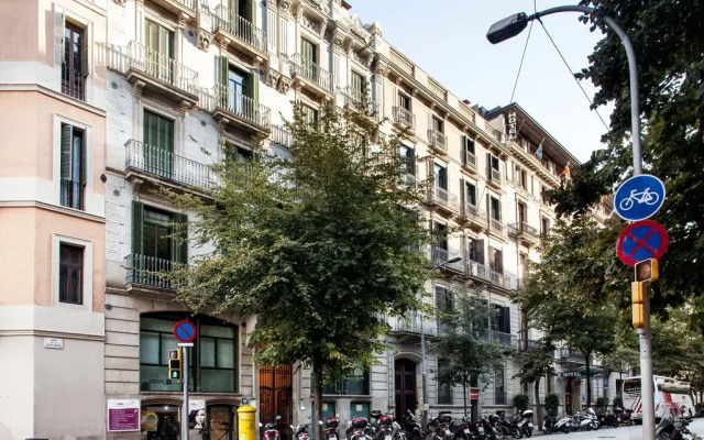 Апартаменты Paseo De Gracia Bas Apartments Barcelona Барселона вид на фасад