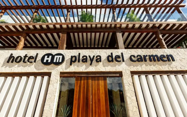 Отель Hm Playa Del Carmen Плая-дель-Кармен вид на фасад