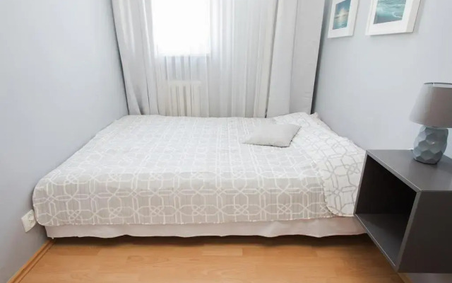 Отель ShortStayPoland Zelazna (B47) комната для гостей