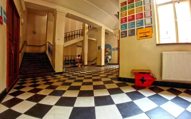 Budget Hostel интерьер отеля