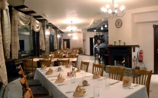 Отель Boutique Hotel Iva - Elena Болгария, Пампорово - отзывы, цены и фото номеров - забронировать отель Boutique Hotel Iva - Elena онлайн питание