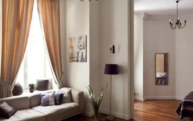 Отель Metro Nowy Swiat Apartment Польша, Варшава - отзывы, цены и фото номеров - забронировать отель Metro Nowy Swiat Apartment онлайн комната для гостей