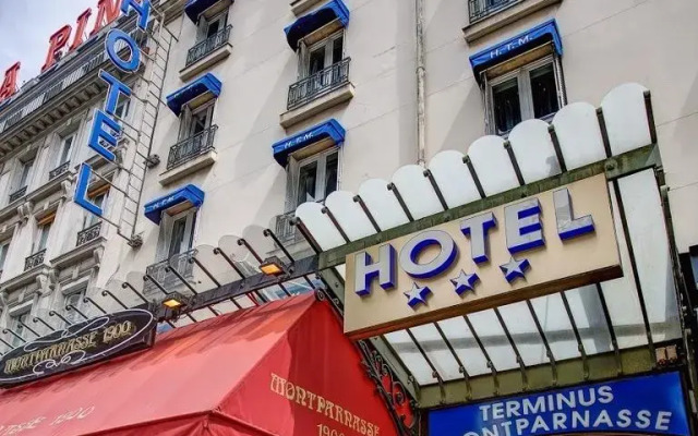 Отель Hôtel Terminus Montparnasse вид на фасад