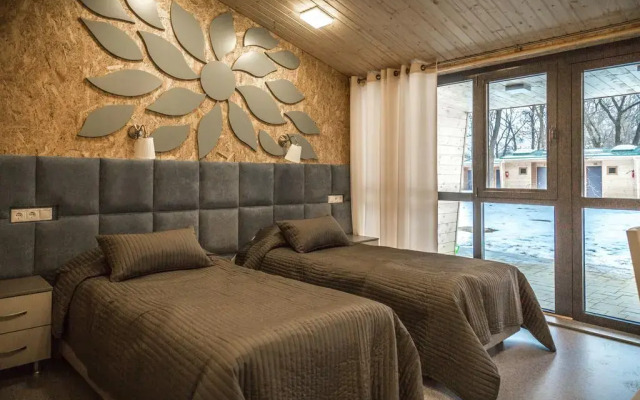 Гостиница Dubrovskiy Park Club комната для гостей