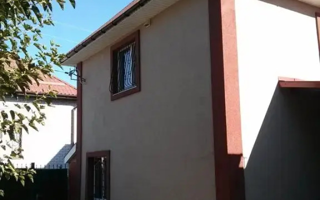 Гостиница River House вид на фасад