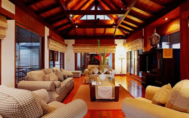 Отель Azara Villa комната для гостей