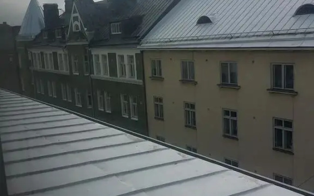 Апартаменты Rooftop Apartment With Sauna вид на фасад
