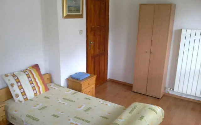 Отель Guest House Chinara Смолян комната для гостей