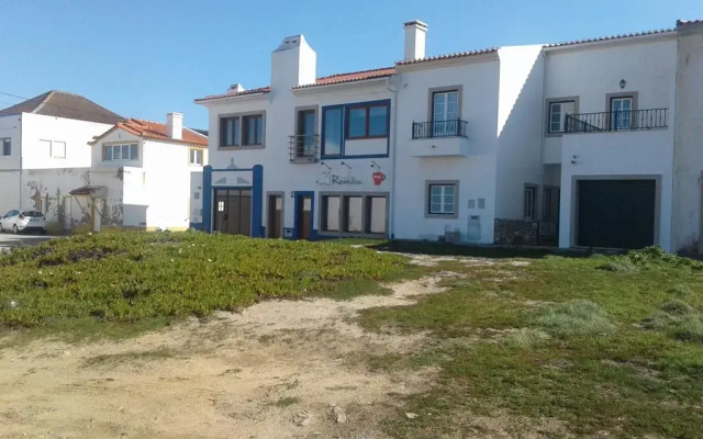 Отель Casa Berlengas a Vista вид на фасад