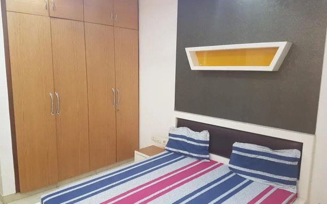 Отель Luxury Inn комната для гостей