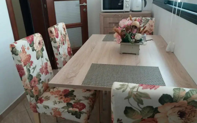 Апартаменты Apartments Orfej комната для гостей
