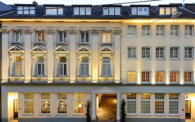 Отель Apartmenthaus Hohe Straße Дюссельдорф вид на фасад