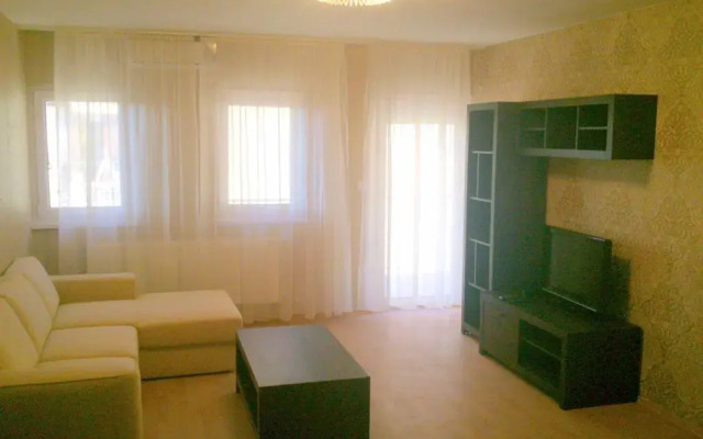 Апартаменты 1000 Home Apartments комната для гостей