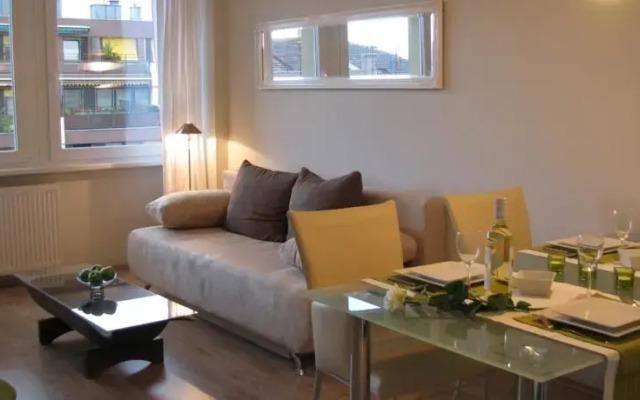 Апартаменты Blue Danube Apartments комната для гостей