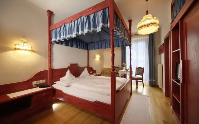 Отель Tirolerhof Италия, Горнолыжный курорт Ортлер - отзывы, цены и фото номеров - забронировать отель Tirolerhof онлайн комната для гостей