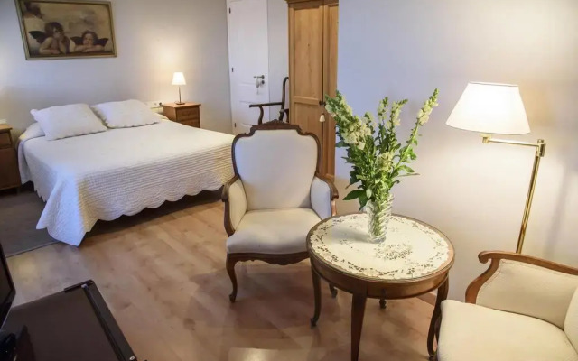 Отель Anita's Bed and Breakfast комната для гостей