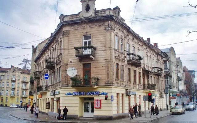 Гостиница LvivHouse - Ivana Franka St. appartment вид на фасад