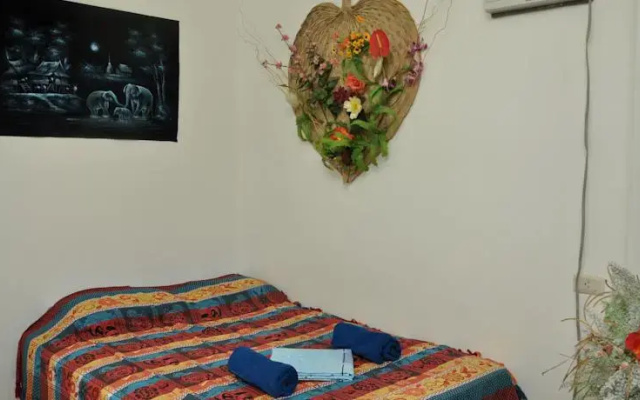 RoMas Guesthouse