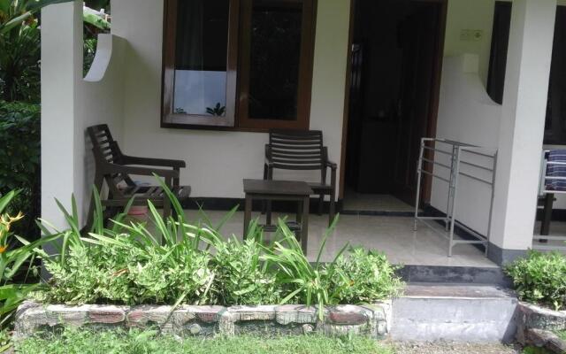 Indah Homestay In Senggigi Indonesia From 14 Photos - 