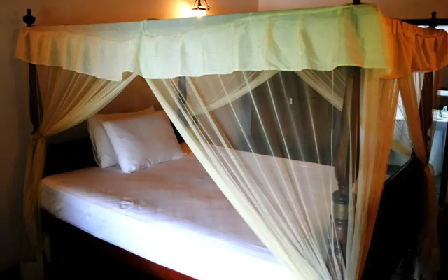 Отель Okvin River Villa комната для гостей