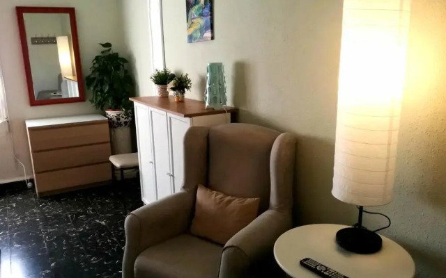Отель XY Travellers Guest House Испания, Валенсия - 1 отзыв об отеле, цены и фото номеров - забронировать отель XY Travellers Guest House онлайн интерьер отеля