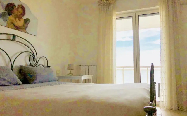 Отель B&B Waltanna Airport Бари комната для гостей