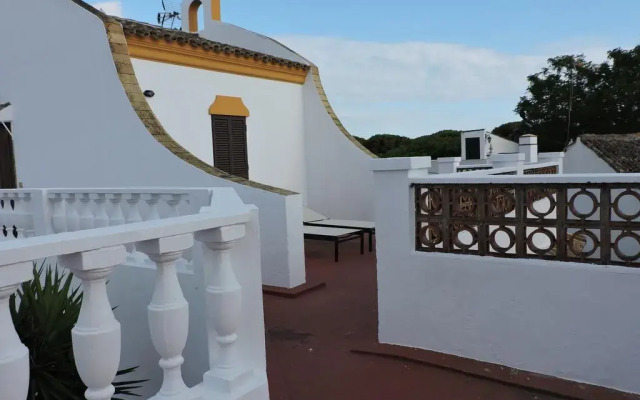 Отель La Hacienda Campo de Borja Испания, Кониль-де-ла-Фронтера - отзывы, цены и фото номеров - забронировать отель La Hacienda Campo de Borja онлайн балкон