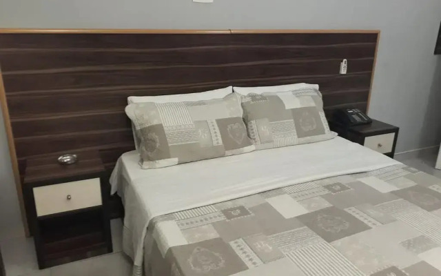 Hotel Pernoca Дуррес комната для гостей