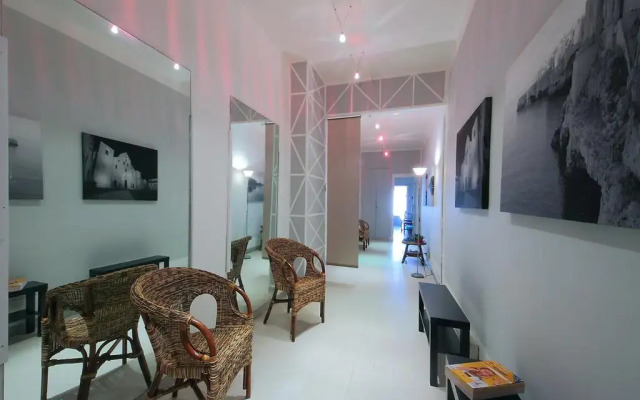 Отель Guest House Stazione Centrale Бари комната для гостей