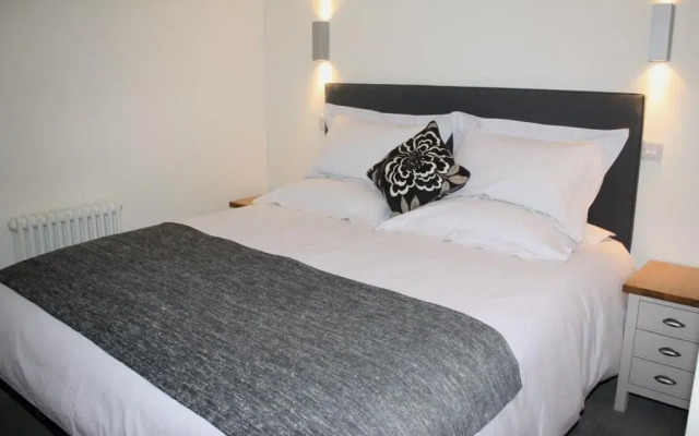 Отель Destiny Scotland - Broughton St Lofts Великобритания, Эдинбург - отзывы, цены и фото номеров - забронировать отель Destiny Scotland - Broughton St Lofts онлайн комната для гостей