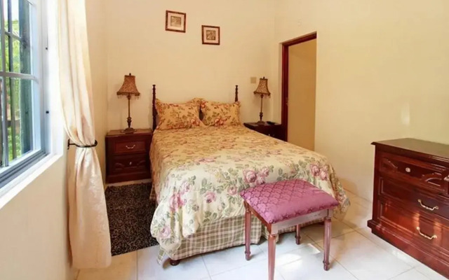 Отель Valencia Villa комната для гостей