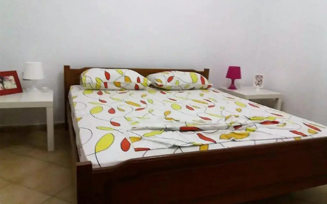 Отель Saranda Rooms Албания, Саранда - отзывы, цены и фото номеров - забронировать отель Saranda Rooms онлайн комната для гостей