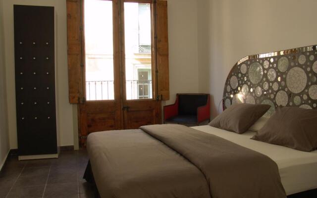 Отель Hostal Sol y K Испания, Барселона - отзывы, цены и фото номеров - забронировать отель Hostal Sol y K онлайн комната для гостей