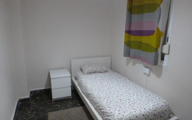 Отель Apartamentos Turia комната для гостей