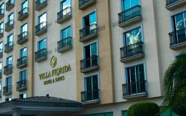 Hotel Villa Florida вид на фасад