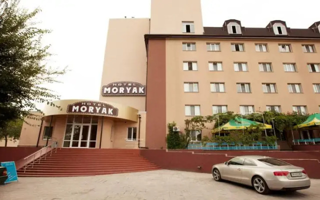Гостиничный комплекс Моряк вид на фасад
