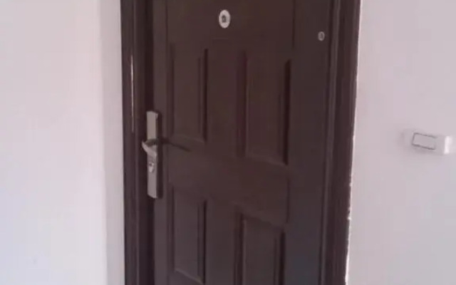 Апартаменты Geri Apartment вид на фасад