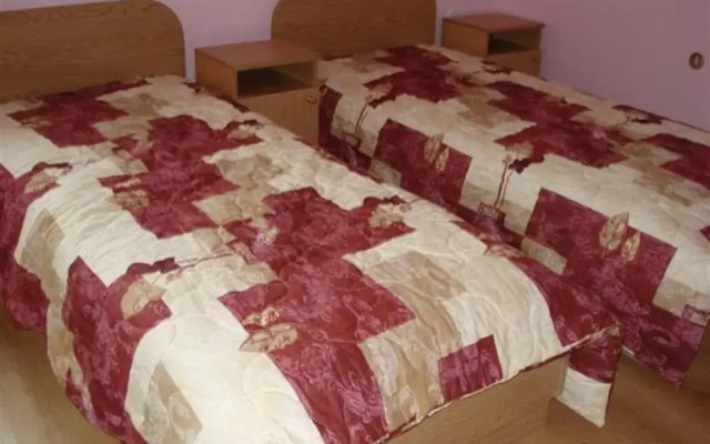 Отель Green Lagoon Guest House Балчик комната для гостей