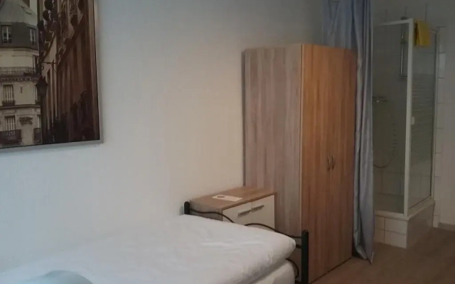 Отель Anger Apartment to share Германия, Нюрнберг - отзывы, цены и фото номеров - забронировать отель Anger Apartment to share онлайн комната для гостей