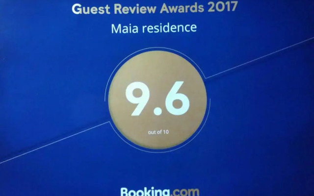 Отель Maia residence вид на фасад